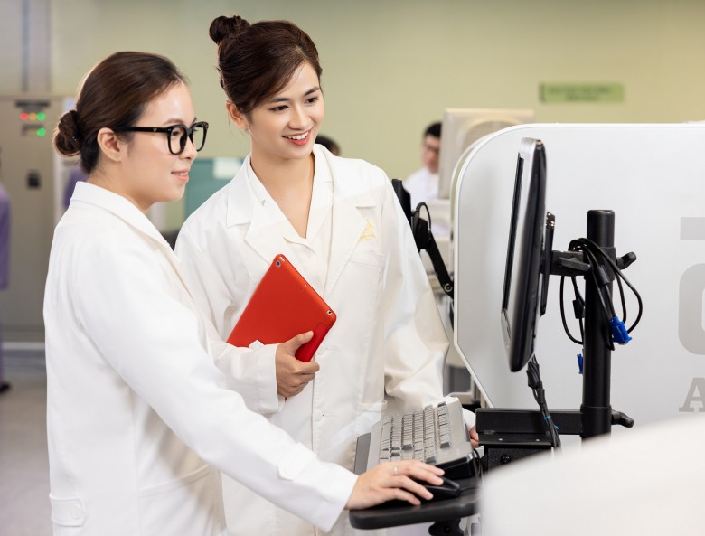 “GIẢI PHÁP BỆNH ÁN ĐIỆN TỬ EMR VIETTEL: HƯỚNG TỚI BỆNH VIỆN KHÔNG GIẤY TỜ”