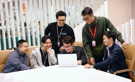 Người trẻ Viettel Solutions và cú hích từ văn hóa "Dám làm, dám sai"