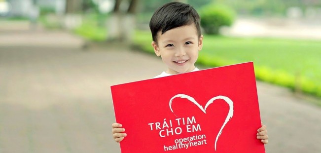 "Trái tim cho em" - Chương trình phẫu thuật tim miễn phí cho trẻ em nghèo