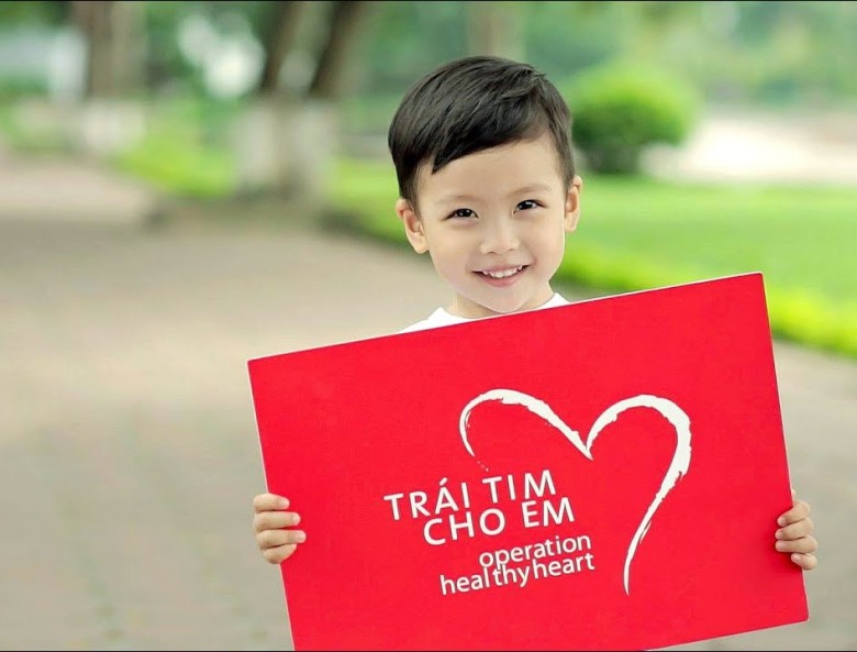 "Trái tim cho em" - Chương trình phẫu thuật tim miễn phí cho trẻ em nghèo
