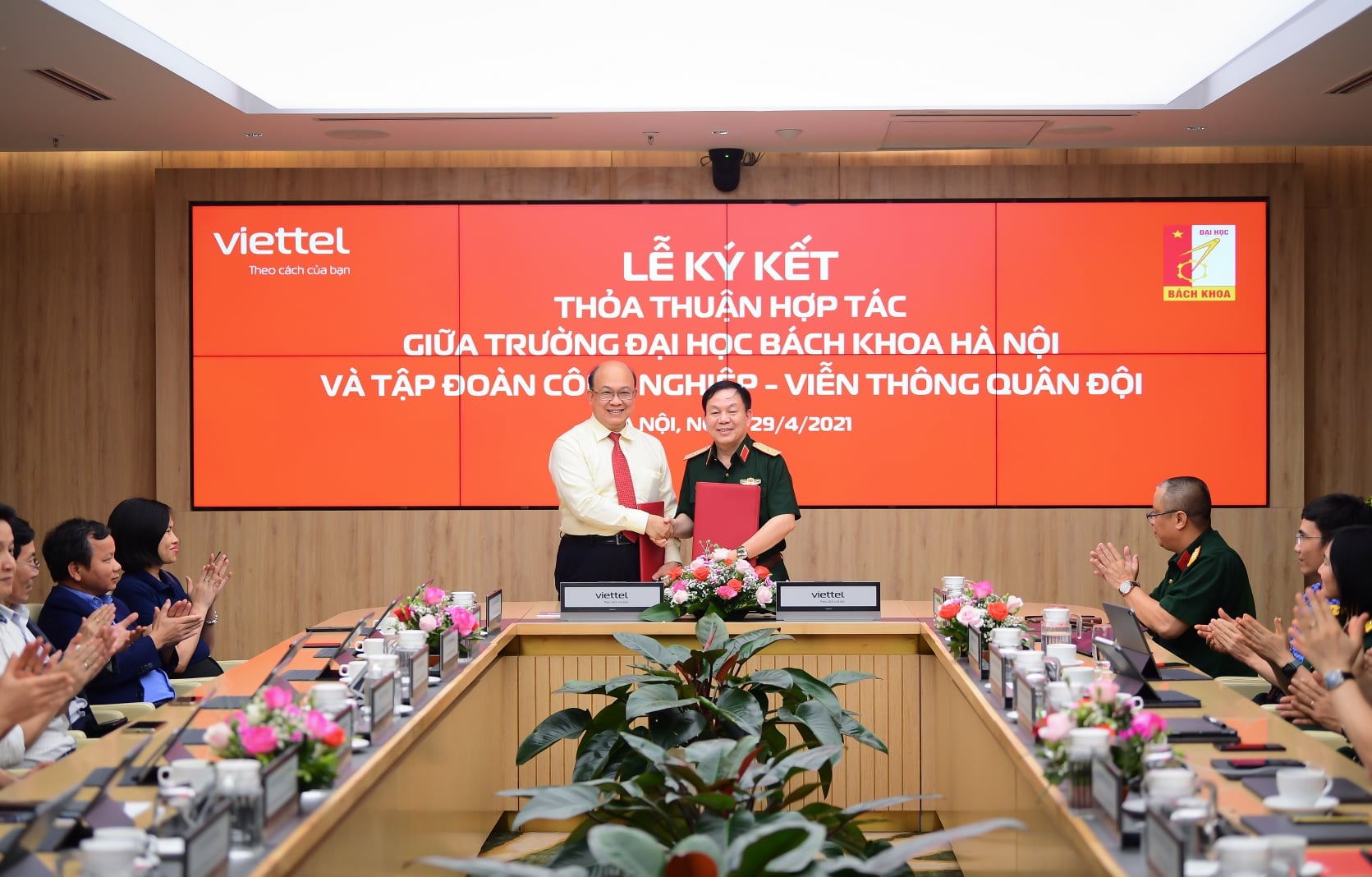 20210430- Viettel - DHBKHN