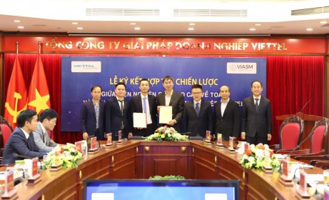 Viettel cooperates with the Advanced Research Institute of Mathematics to bring technology to solve social problems